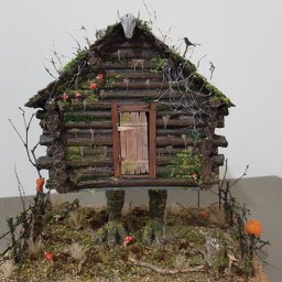 Изготавливаем избушку на курьих ножках со мхом на крыше: часть 2