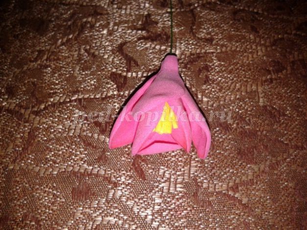 Крокусы из фоамирана: часть 2