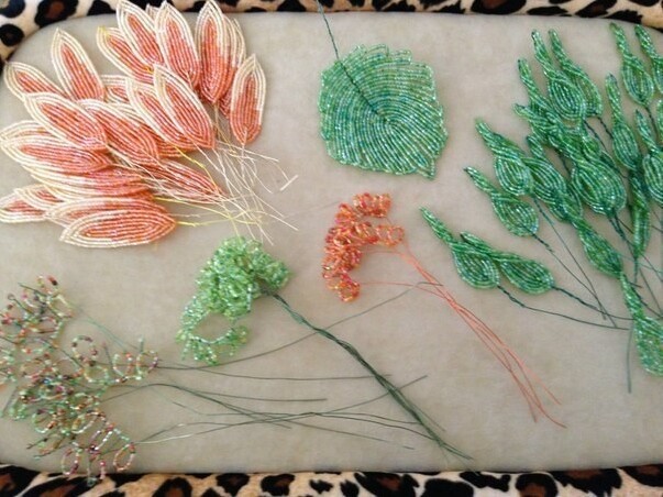 Подсолнух из бисера Подсолнух из бисера