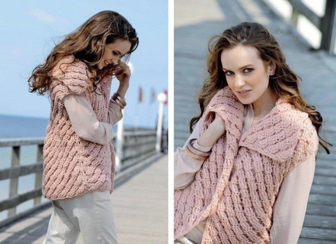 ​Жилет с воротником