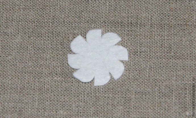 Создаем полевые цветы из фетра: часть 1