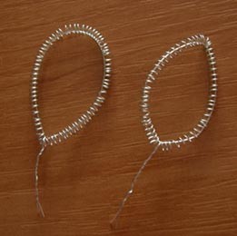 ​Цветок из проволоки и ниток мулине в технике ганутель: часть 1