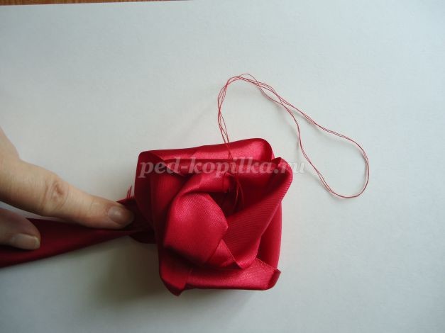 Букет роз из атласных лент: часть 2 Букет роз из атласных лент: часть 2