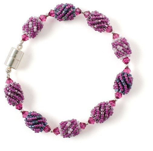 ​Ожерелье из чайной ягоды