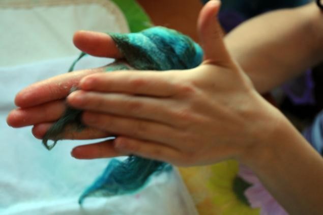 Валяние броши "Цветочная фантазия": часть 2