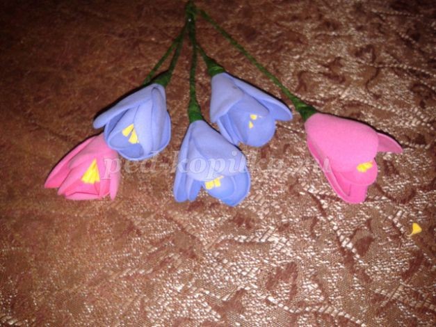 Крокусы из фоамирана: часть 2