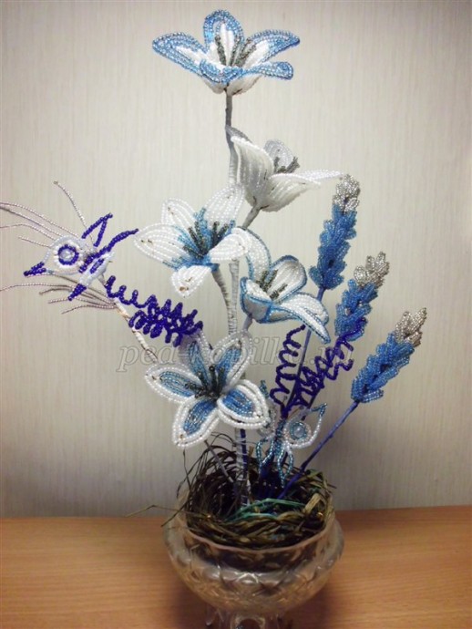 ​Цветы из бисера "Чудная фантазия": часть 4