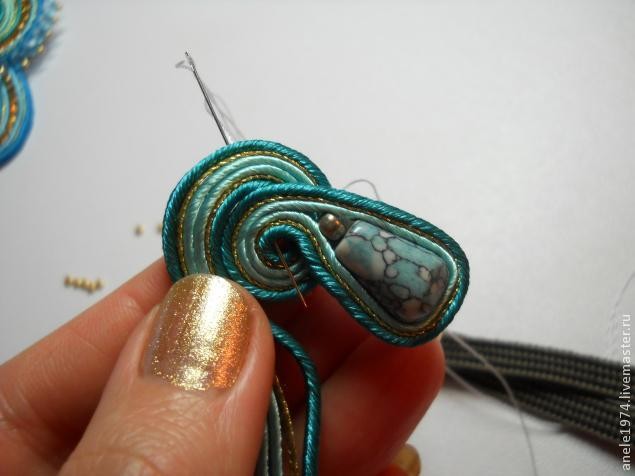 ​Мастер-класс по созданию сутажного кулона "Весенний букетик": часть 2