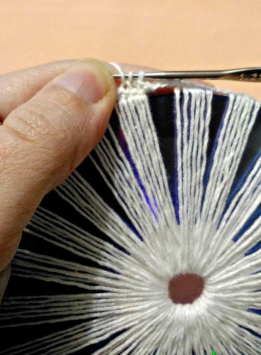 Создаем панно из CD дисков: часть 2