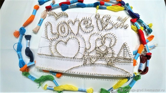 Картина в технике String Art на День всех влюбленных: часть 1