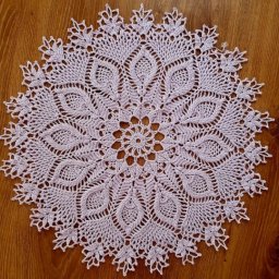 Невероятной красоты салфетка