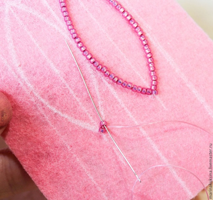 Создаем брошь жучка "Цветочник": часть 1