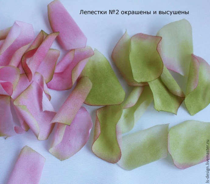 ​Шелковая бутоньерка роз: часть 2