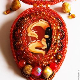 Плетем оправу для неудобных камешков