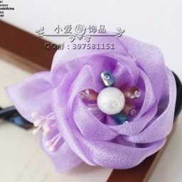 Мастерим цветок из лент