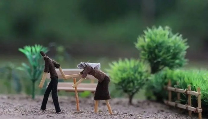 Объемные арт-инсталляции из спичек Объемные арт-инсталляции из спичек