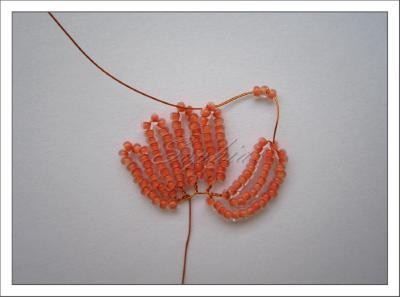 Создаем куст роз из бисера: часть 1