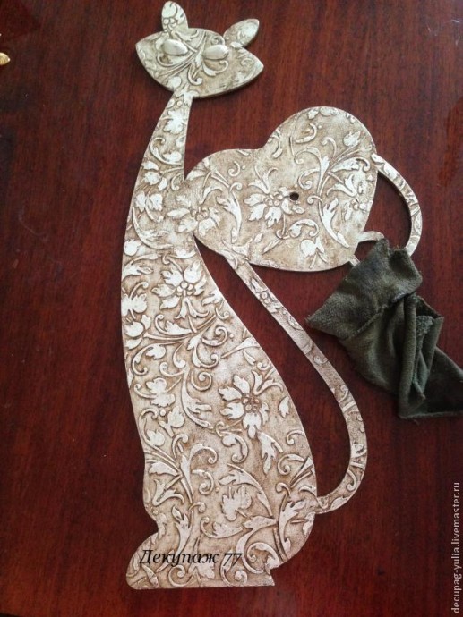 ​Создание настенных часов "Кошка-хамелеон": часть 3