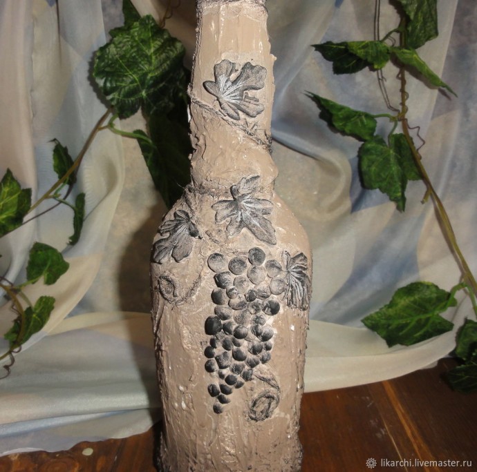 Декорируем стеклянную бутылку: часть 2