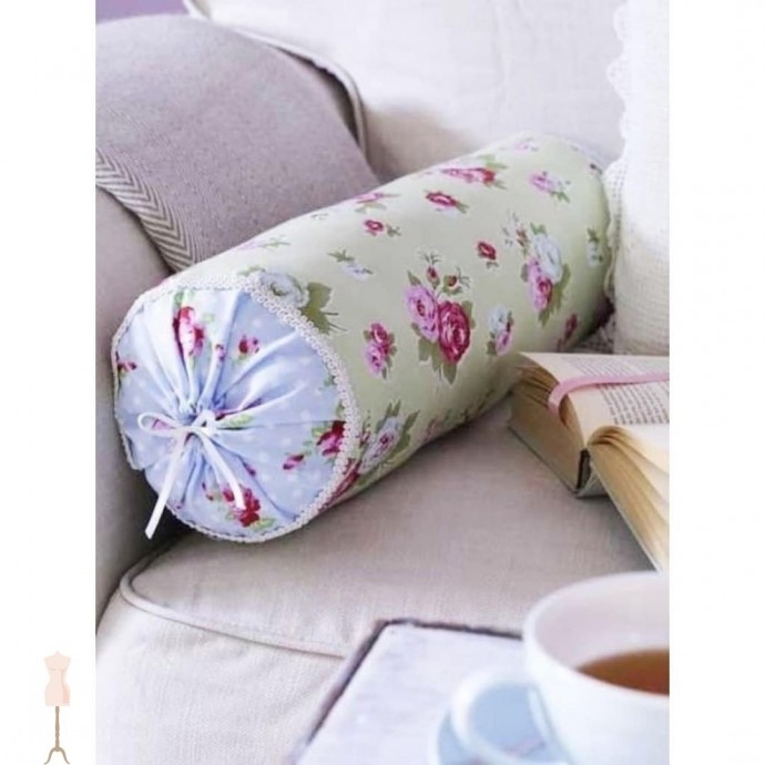 Подушка-валик Подушка-валик