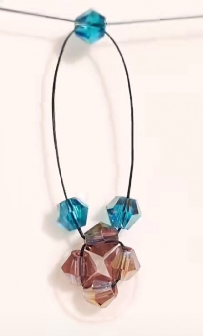 Бусины из биконуса Бусины из биконуса