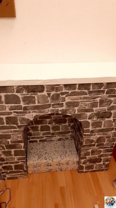 Бюджетный камин из картонной коробки