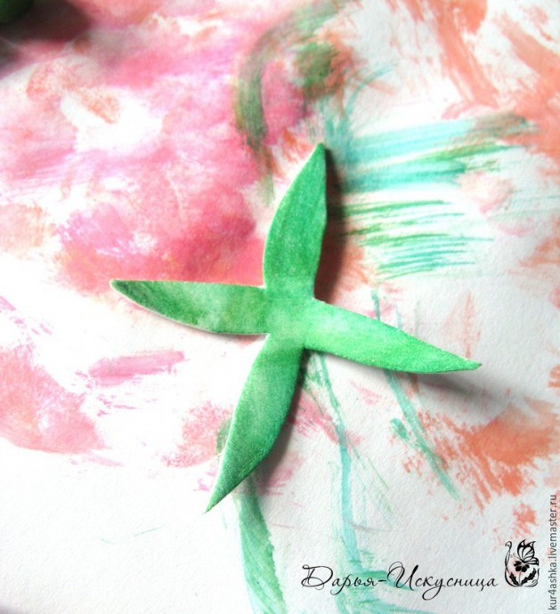 Декорируем свечу для семейного очага с цветами из фоамирана: часть 1