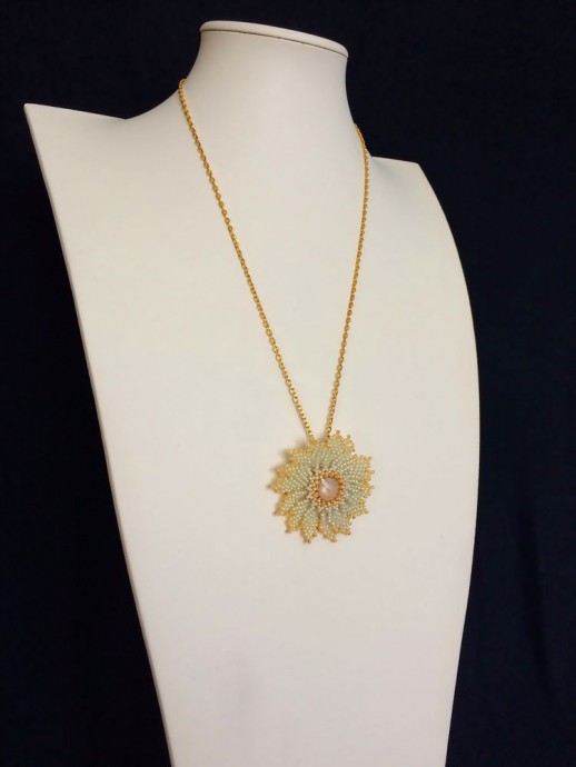 Создаём брошь-подвеску "Солнечный цветочек": часть 3 Создаём брошь-подвеску "Солнечный цветочек": часть 3