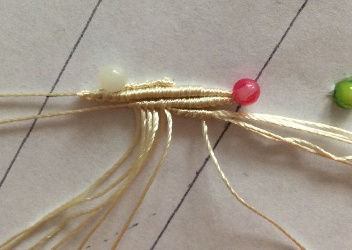 Плетеные серьги "Васильки" Плетеные серьги "Васильки"