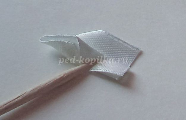 Лента в косу в технике цумами канзаши: мастер-класс, часть 1