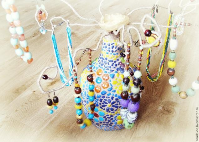 ​Мозаичное дерево: декорируем бутыль