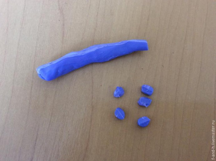 ​Делаем цветочек примулы: часть 1