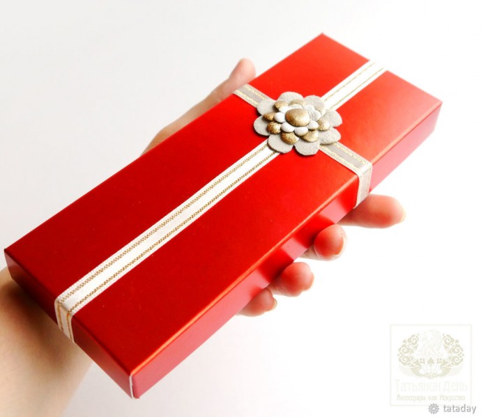 Делаем подарочную коробочку своими руками: часть 5