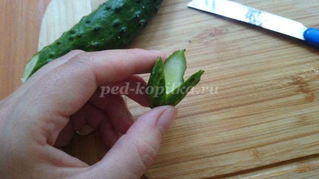 Фигурная нарезка из овощей и фруктов с фото для начинающих: часть 2