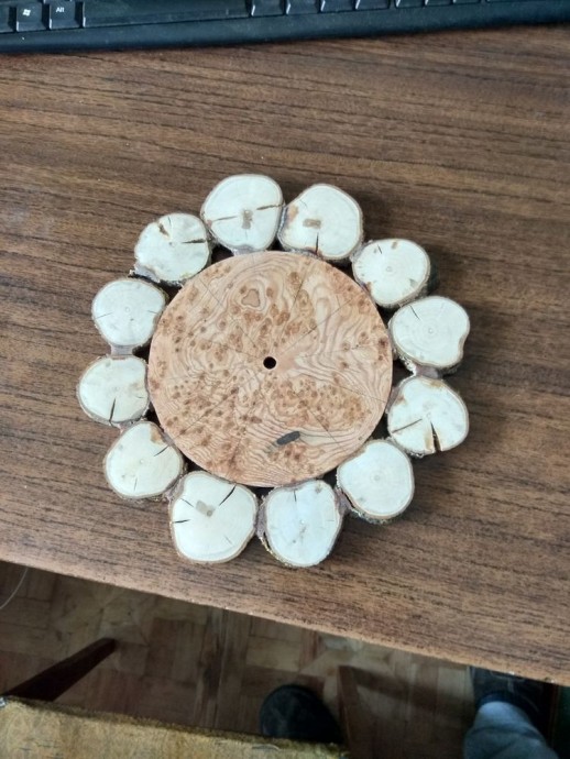 ​Делаем оригинальные деревянные часы из спилов: часть 5