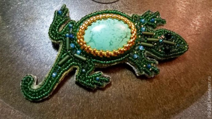 Бирюзовая ящерка