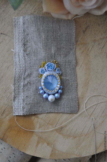 Создаем серьги «Розы Рококо» с c кристаллами Swarovski: часть 2