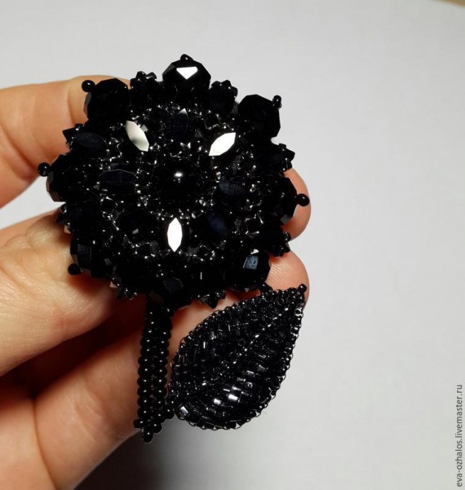 ​Делаем брошь-цветок "Черная георгина": часть 3