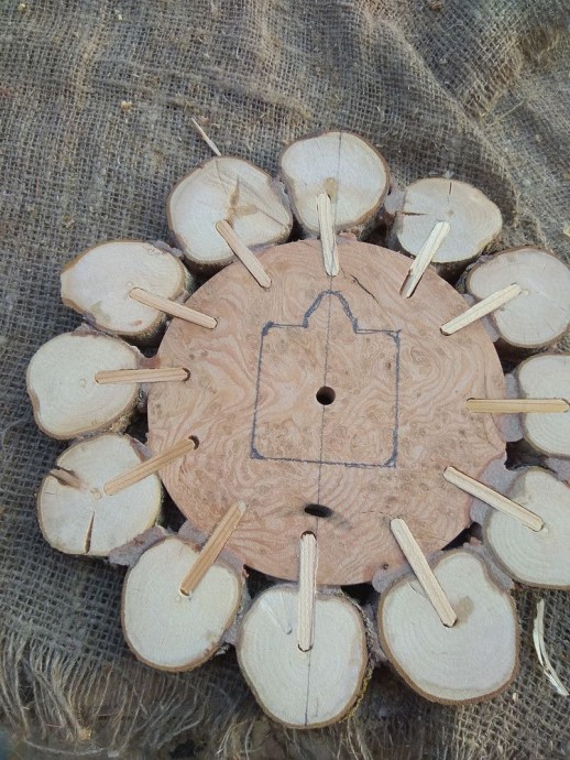 ​Делаем оригинальные деревянные часы из спилов: часть 5