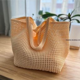 ​Простая и элегантная сумка крючком