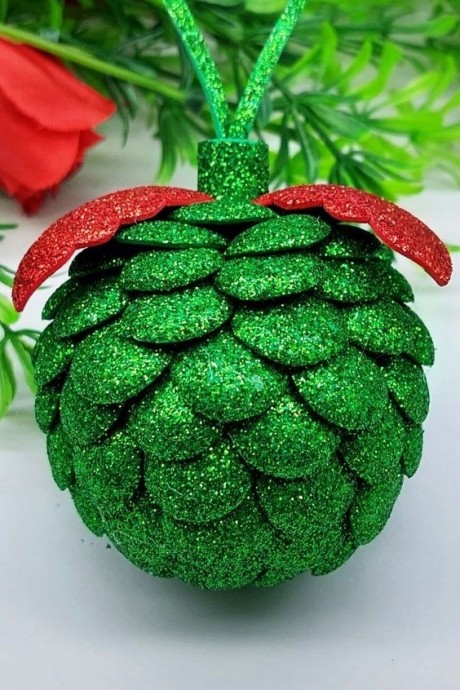 Блестящий декор из фоамирана