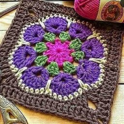 Цветочный мотив крючком