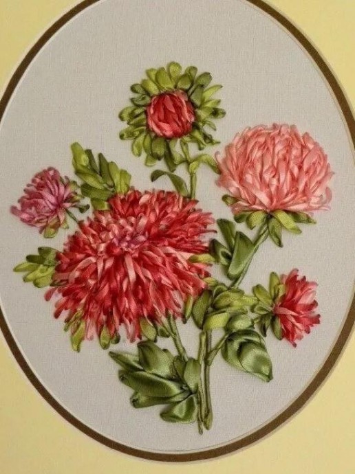 Невероятная вышивка лентами Невероятная вышивка лентами