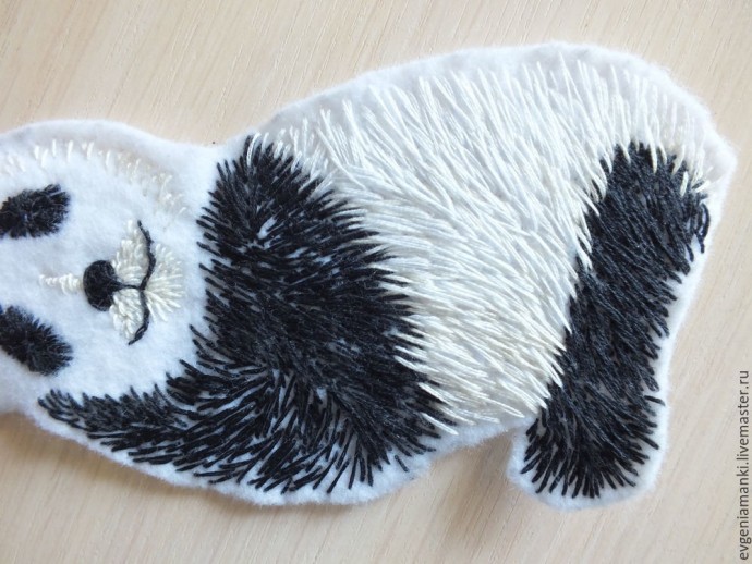 Преображаем вязаный джемпер очаровательной пандочкой: часть 2 Преображаем вязаный джемпер очаровательной пандочкой: часть 2