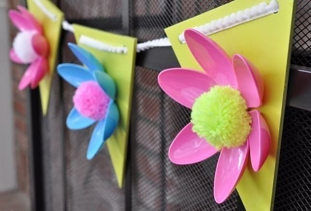 ​Поделки из ложек для дачи