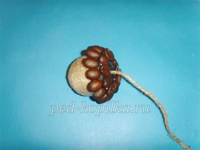 Подкова из кофейных зерен своими руками: часть 2