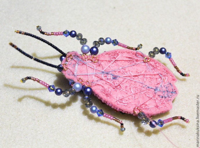 Создаем брошь жучка "Цветочник": часть 5