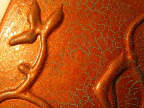 Используем шпатлёвку для создания декора и тонируем её: часть 5