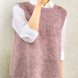 Вязаный жилет спицами