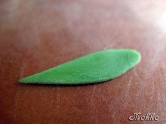 Лепка цветка герберы из полимерной глины: часть 2